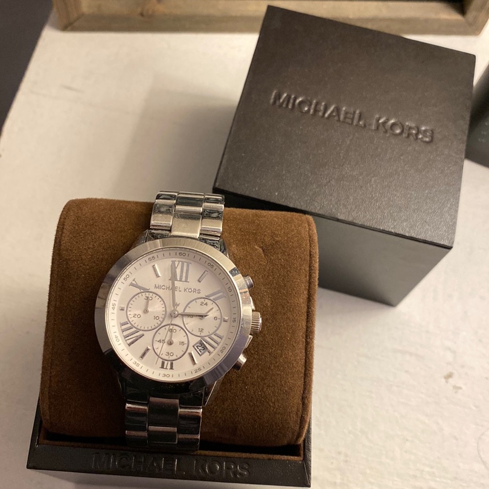 Michael Kors silver Bradshaw watch